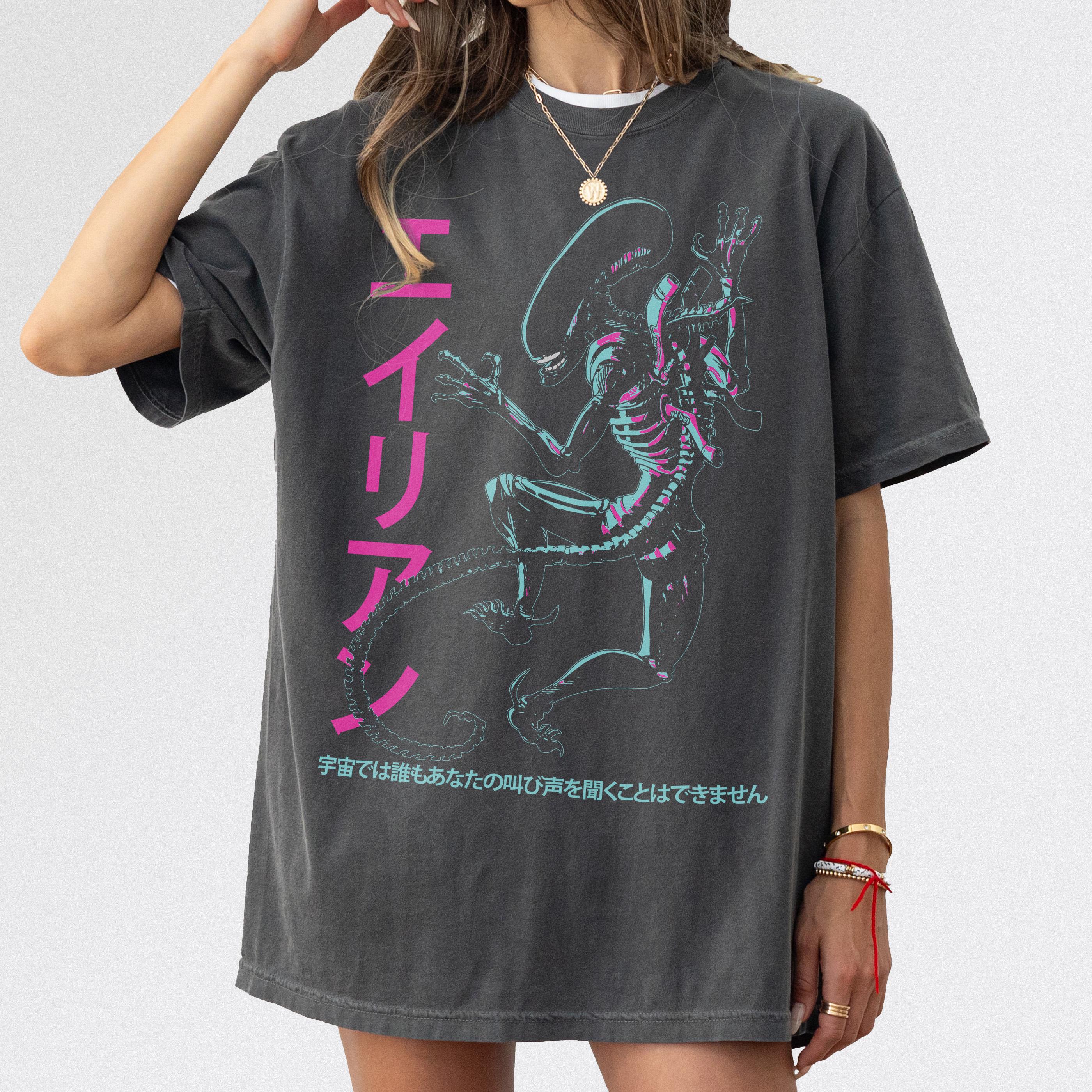 Vintage Alien Retro Japanese Xenomorph Unisex