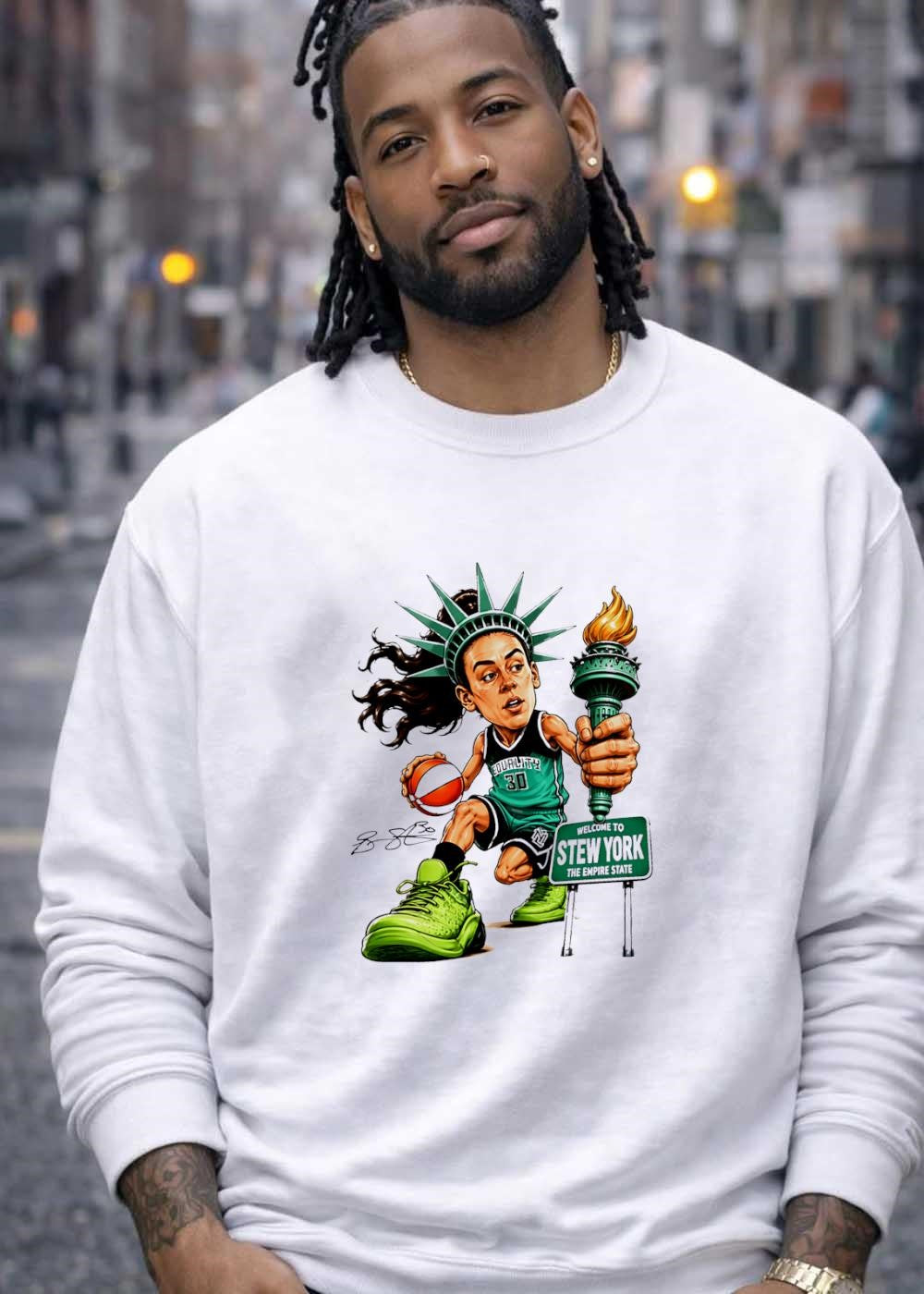 Breanna Stewart Statue of Liberty Playing Basketball Equality 30 Welcome to Stew York The Empire State T-Shirt