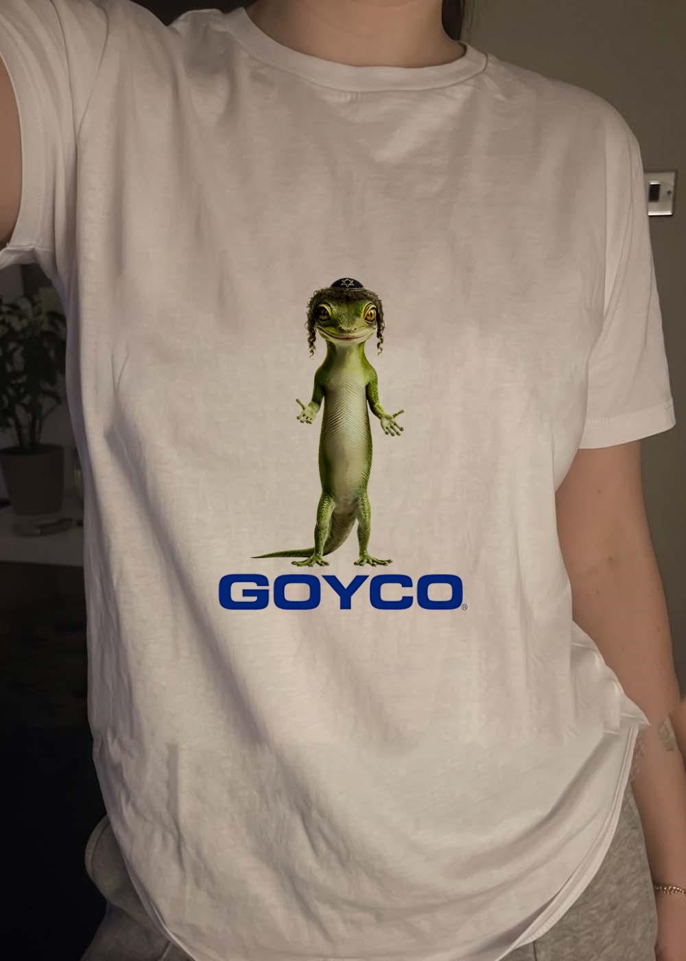 Goyco Insurance Lizard Wearing A Kippah T-Shirt