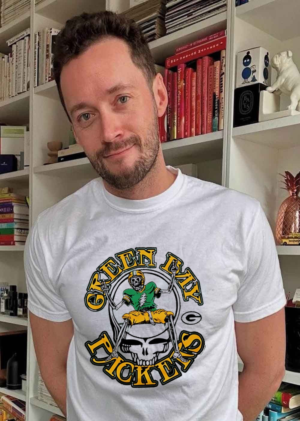 Grateful Dead Fan Gear Skeleton Football Player Green Bay Packers T-Shirt