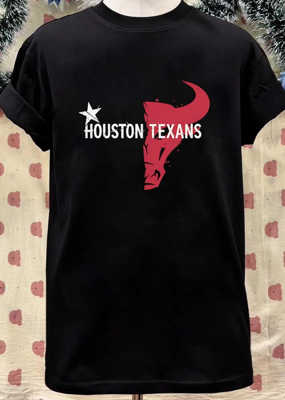 Houston Texans Distressed Star and Bull Head Logo T-Shirt