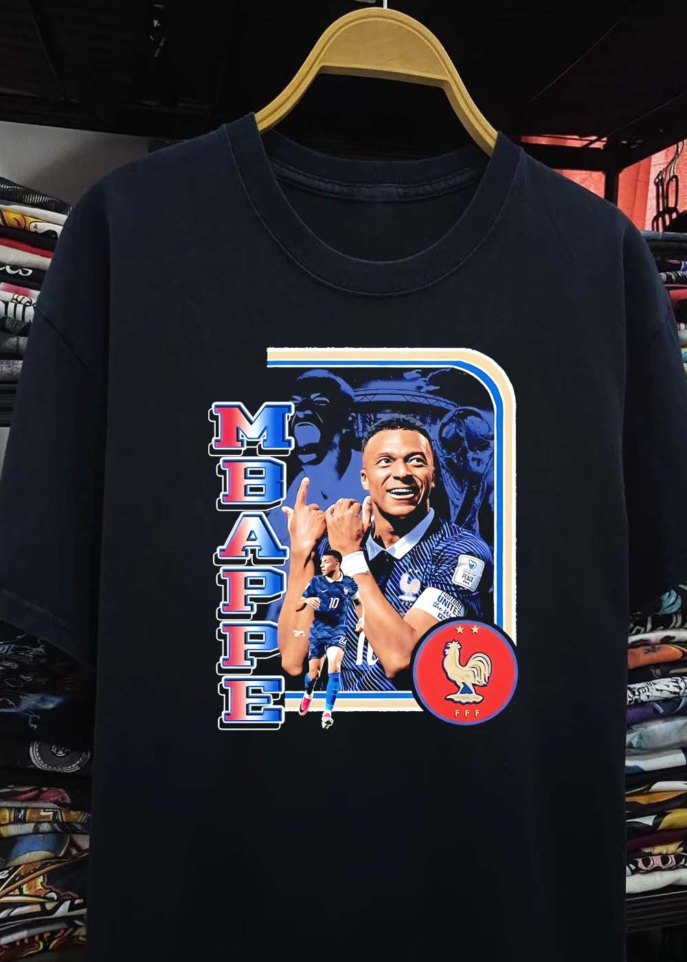 Kylian Mbappe Pointing Goal Celebration MBAPPE France Soccer T-Shirt