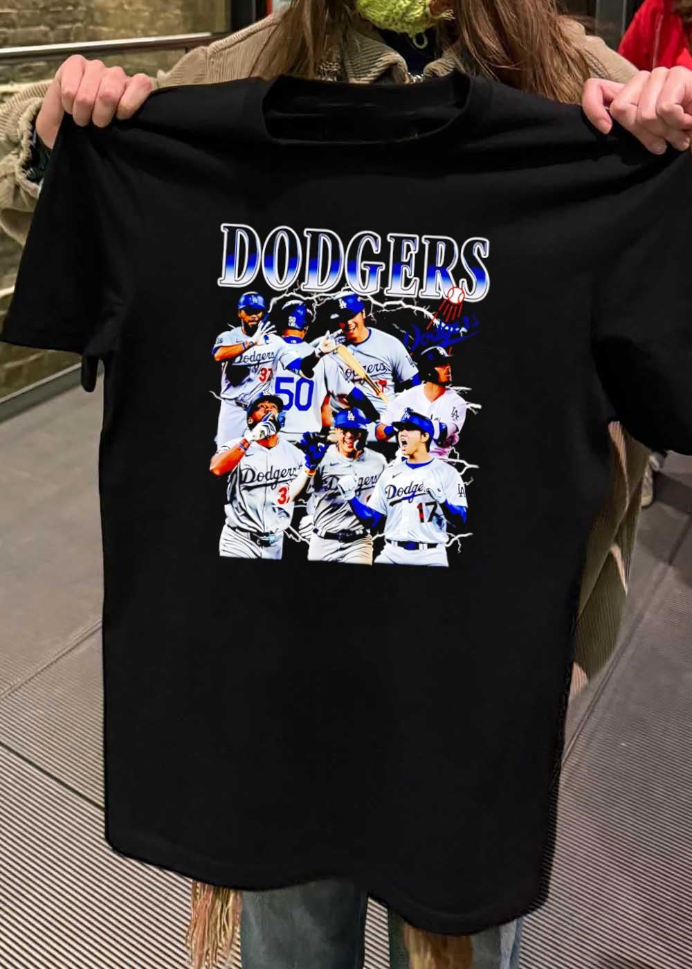 Los Angeles Dodgers Baseball Players Celebrating Team Victory Graphic T-Shirt