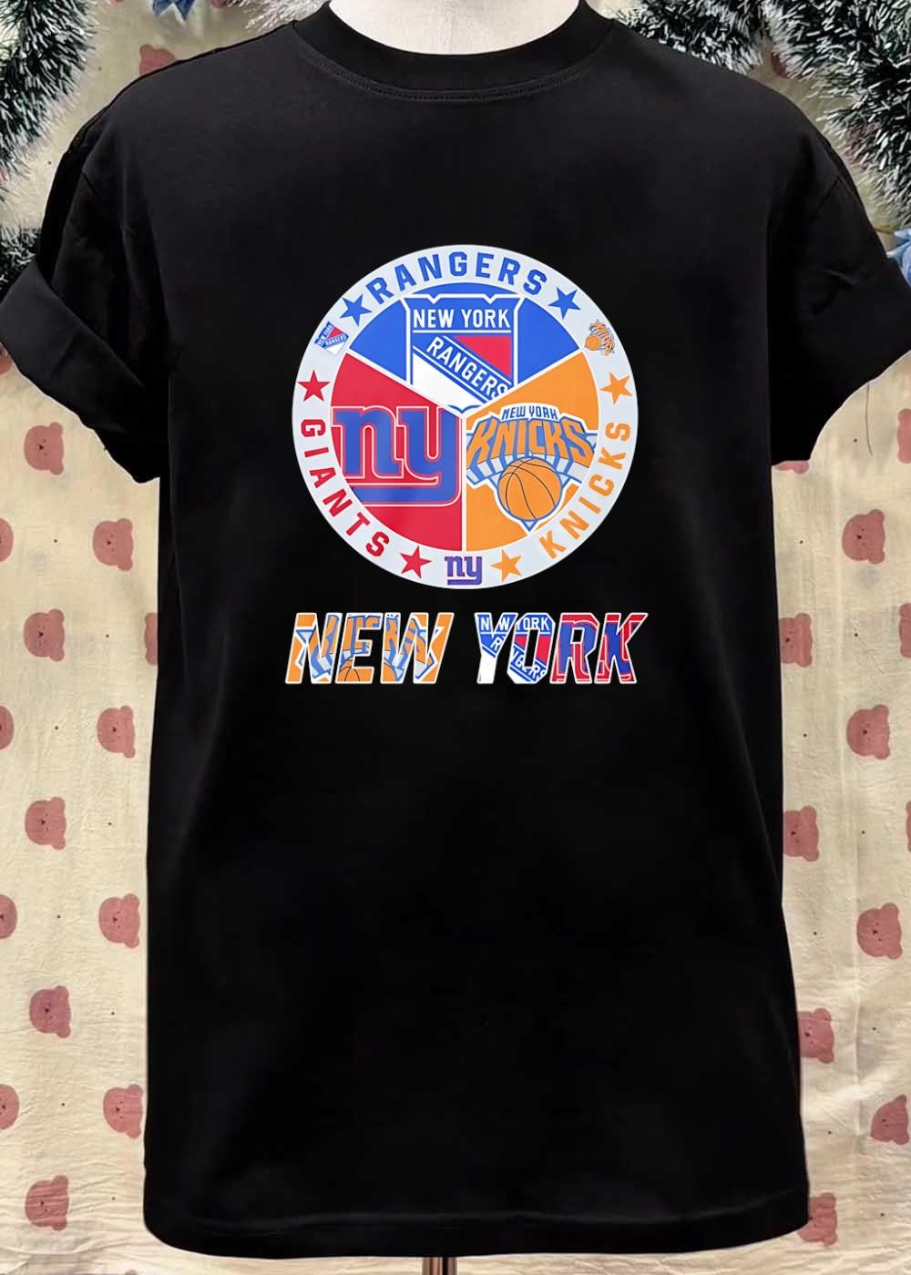 New York Sports Apparel Trio New York Rangers Giants Knicks Logo Shirt