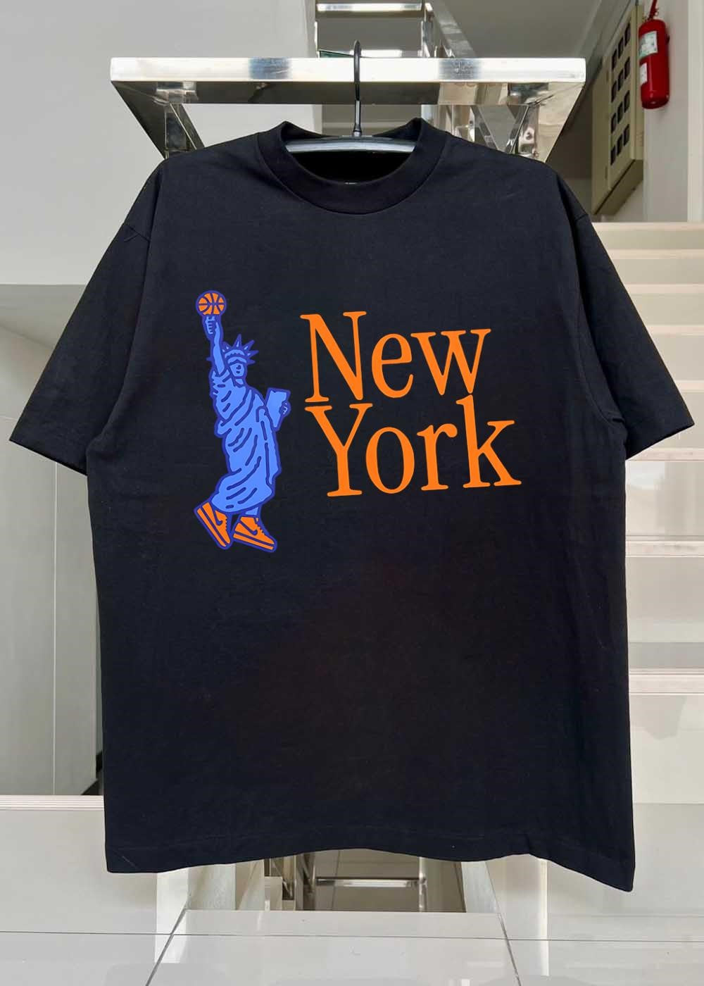 New York Statue Of Liberty Basketball Player shirt
