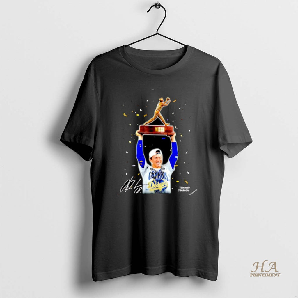 Official Yoshinobu Yamamoto La Dodgers Mvp 2025 Celebration Christmas