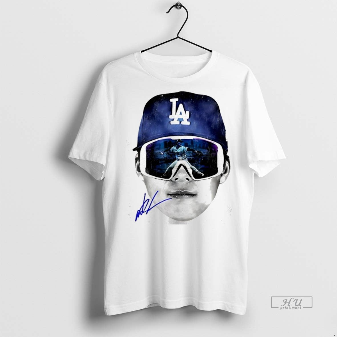 Officials Yoshinobu Yamamoto Big Face 2025 World Series Champions Signature Premium Tee Shirt Sweater