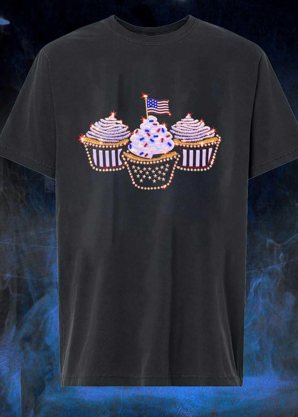 Patriotic Beaded Decor American Flag Patriotic Cupcake T-Shirt