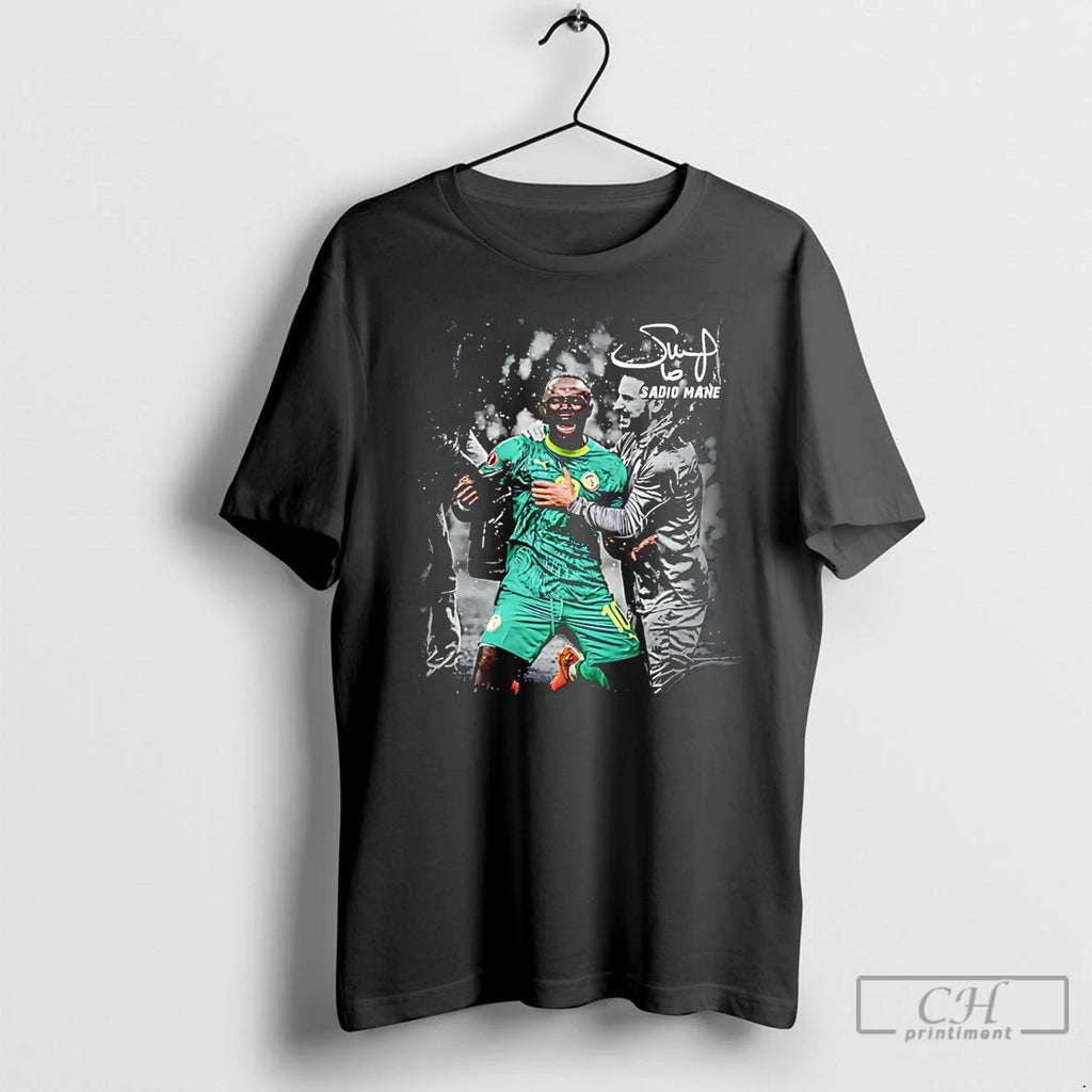 Premium Sadio Mane Saudi Pro League Al Nassr Celebrate Victory Signature