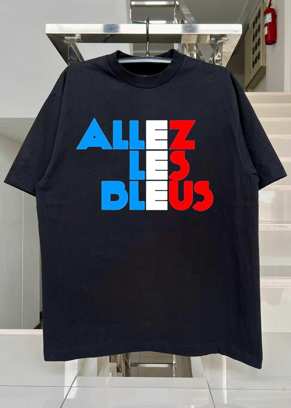 Sport Fan Apparel ‘ Support Team France ‘ Allez Les Bleus ‘ France ‘ T-Shirt