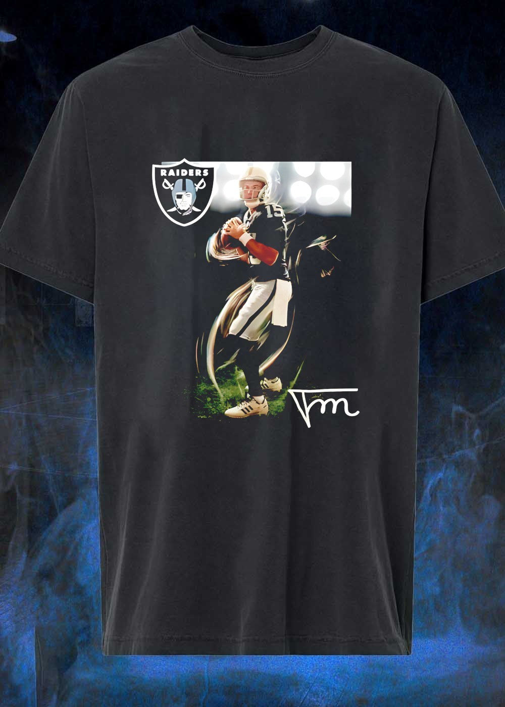 Tm Raiders Quarterback 15 Passing the Ball Raiders T-Shirt
