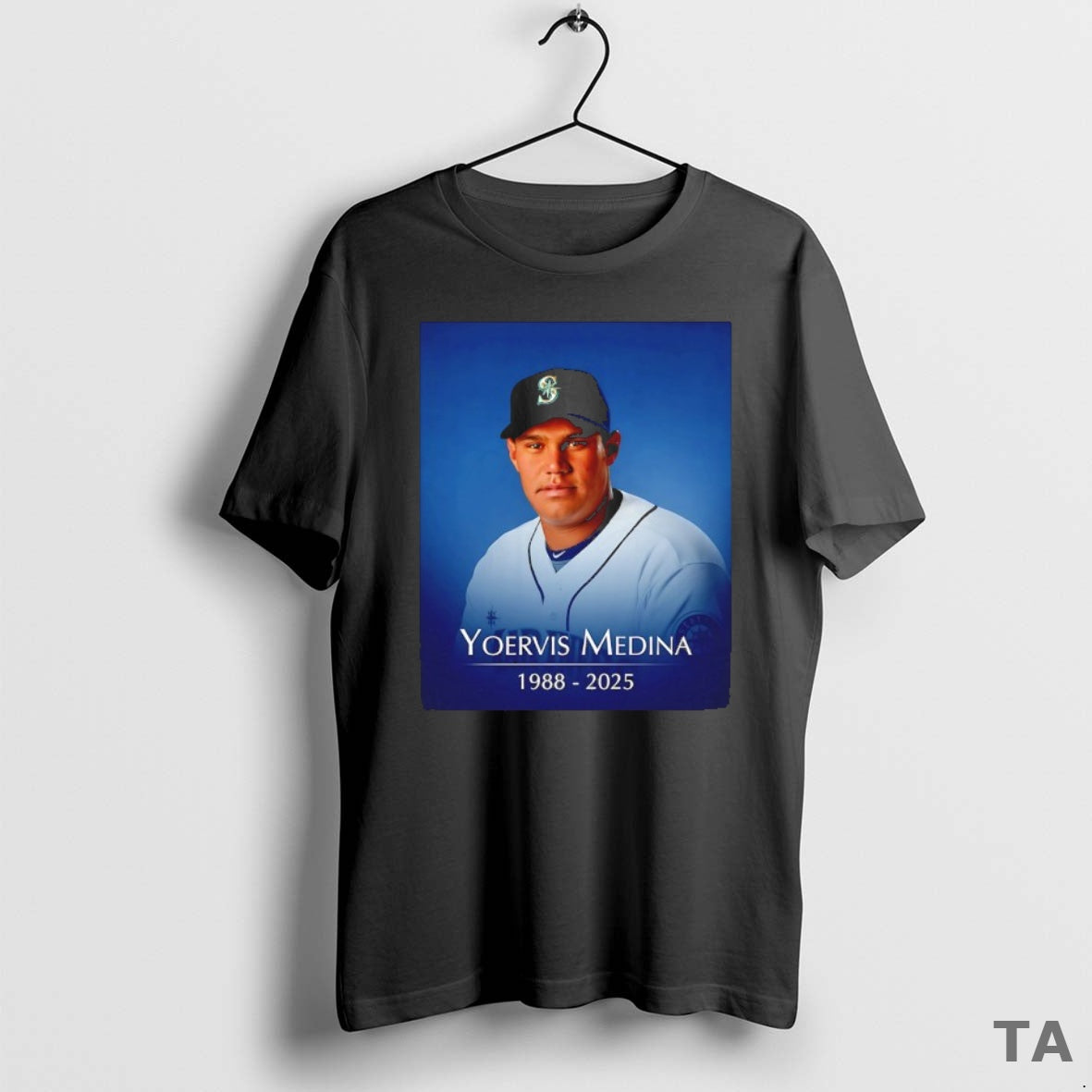 Top Mariners Pitcher Yoervis Medina 1988 2025 T Shirt Sweater