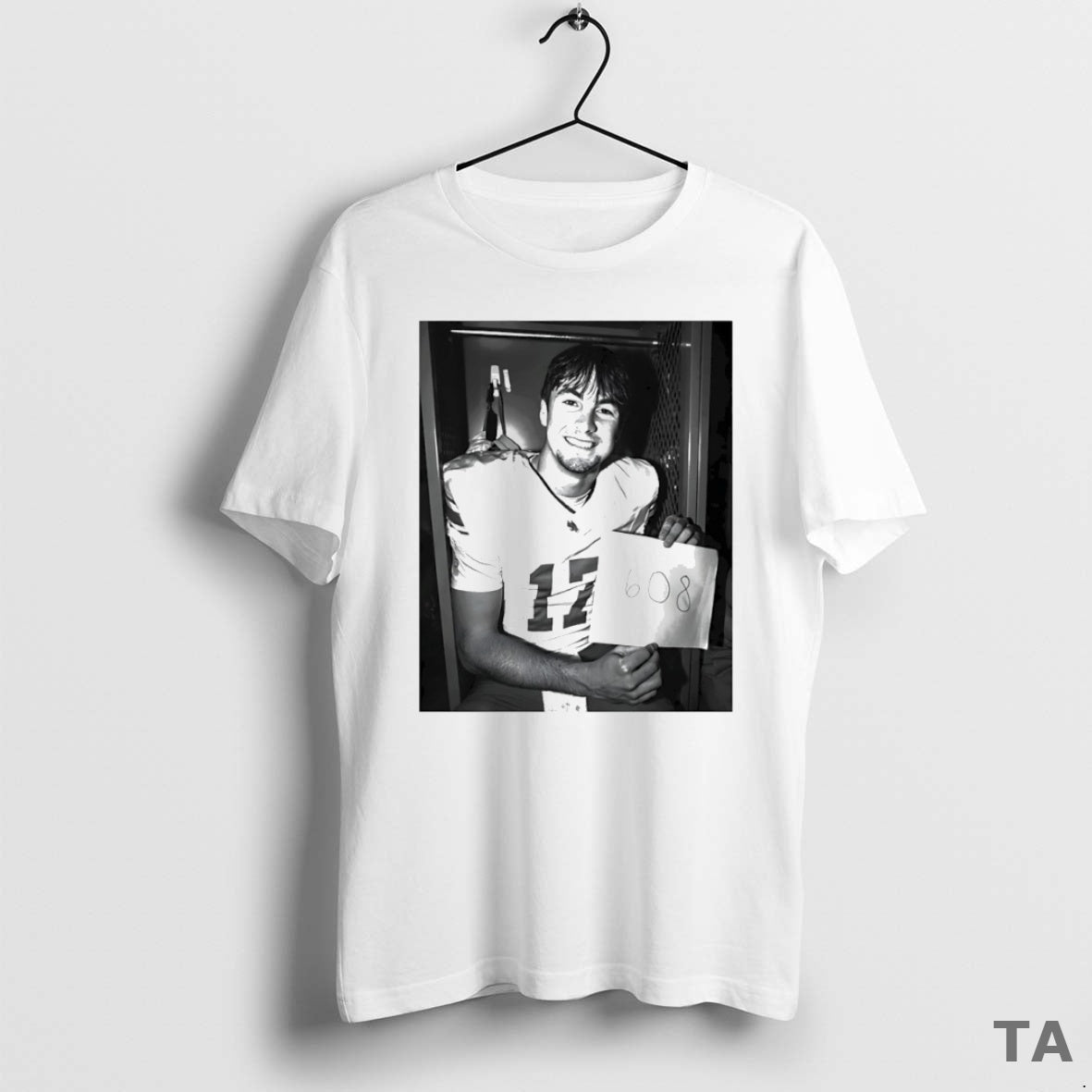 Top North Texas Drew Mestemaker 608 B And W Circle T Shirt Sweater