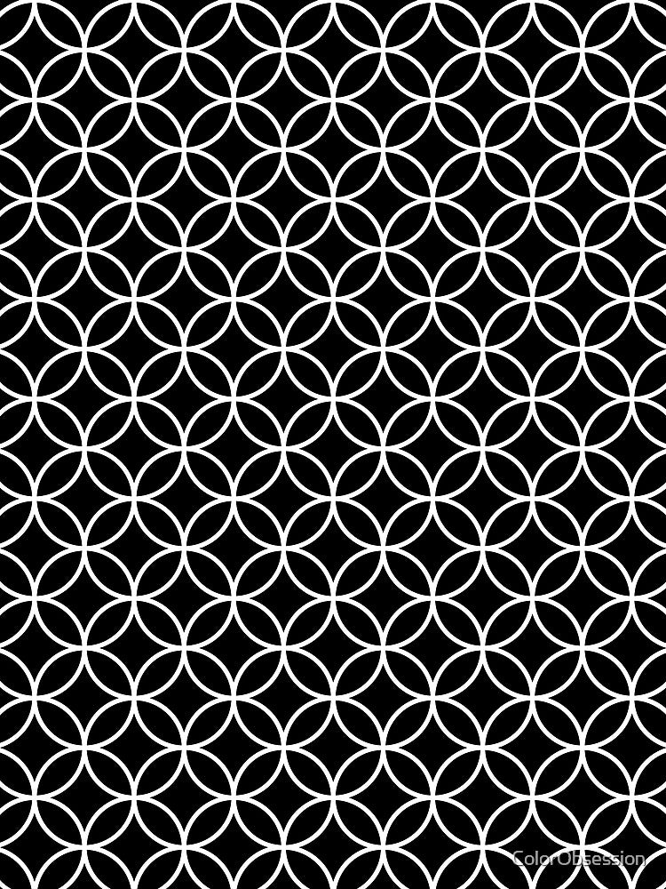 Black and White Overlapping Circles by ColorObsession