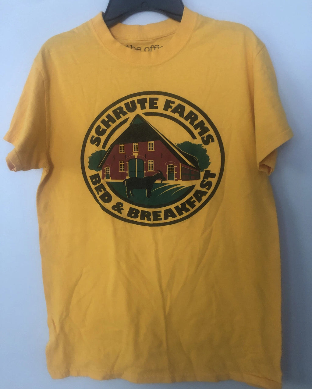 Schrute Farms Bed Breakfast Shirt Sz S Yellow Farm Barn Beets Dwight The Office