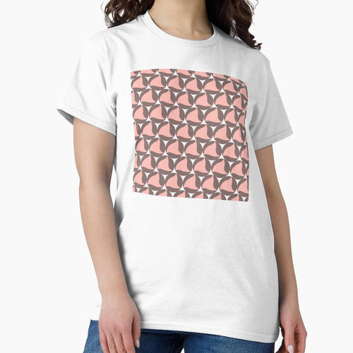 A geometric design made up of overlapping pink and white circles. by chicterday
