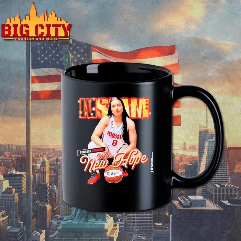 WSLAM Georgia Amoore Covers Tee SLAM 262 D.C. New Hope 30 Years In The Future Of The WNBA Shirt