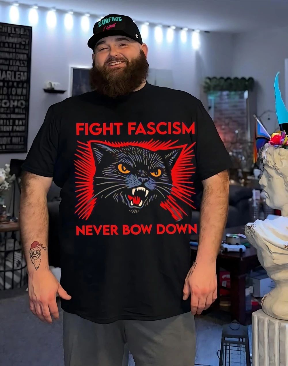 Black cat fight fuck never bow down shirt