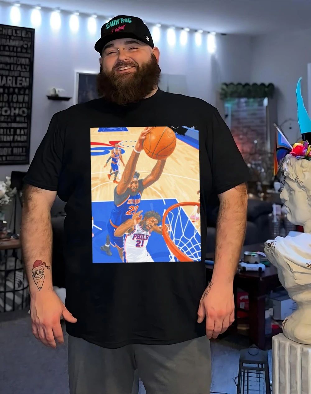 Mitchell Robinson alley-oop dunk Joel Embiid shirt
