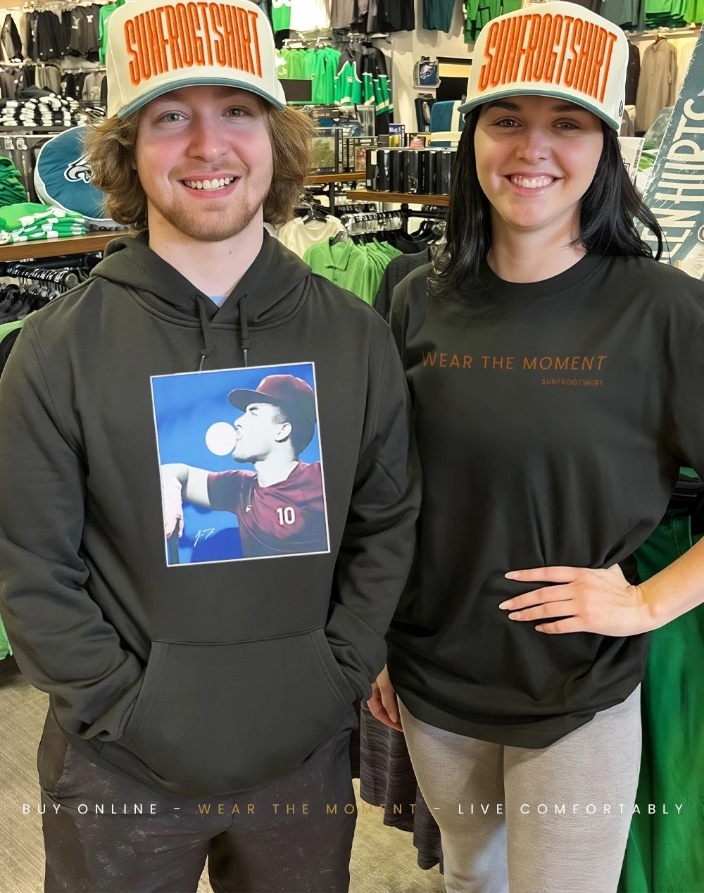 JT Realmuto bubble gum portrait shirt