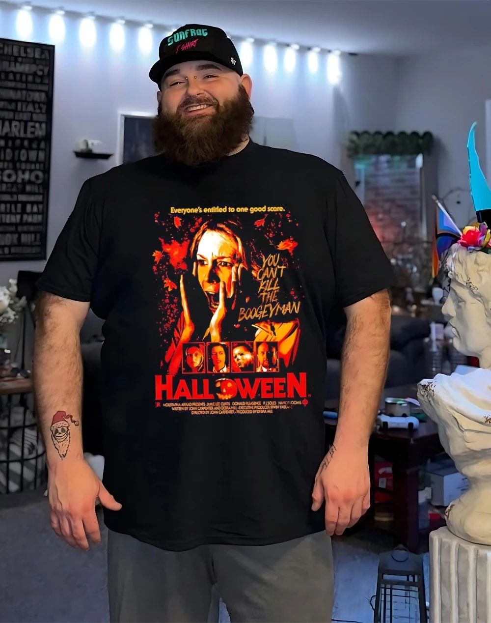 You can’t kill the Boogeyman everyone’s entitled to one of good score Halloween shirt