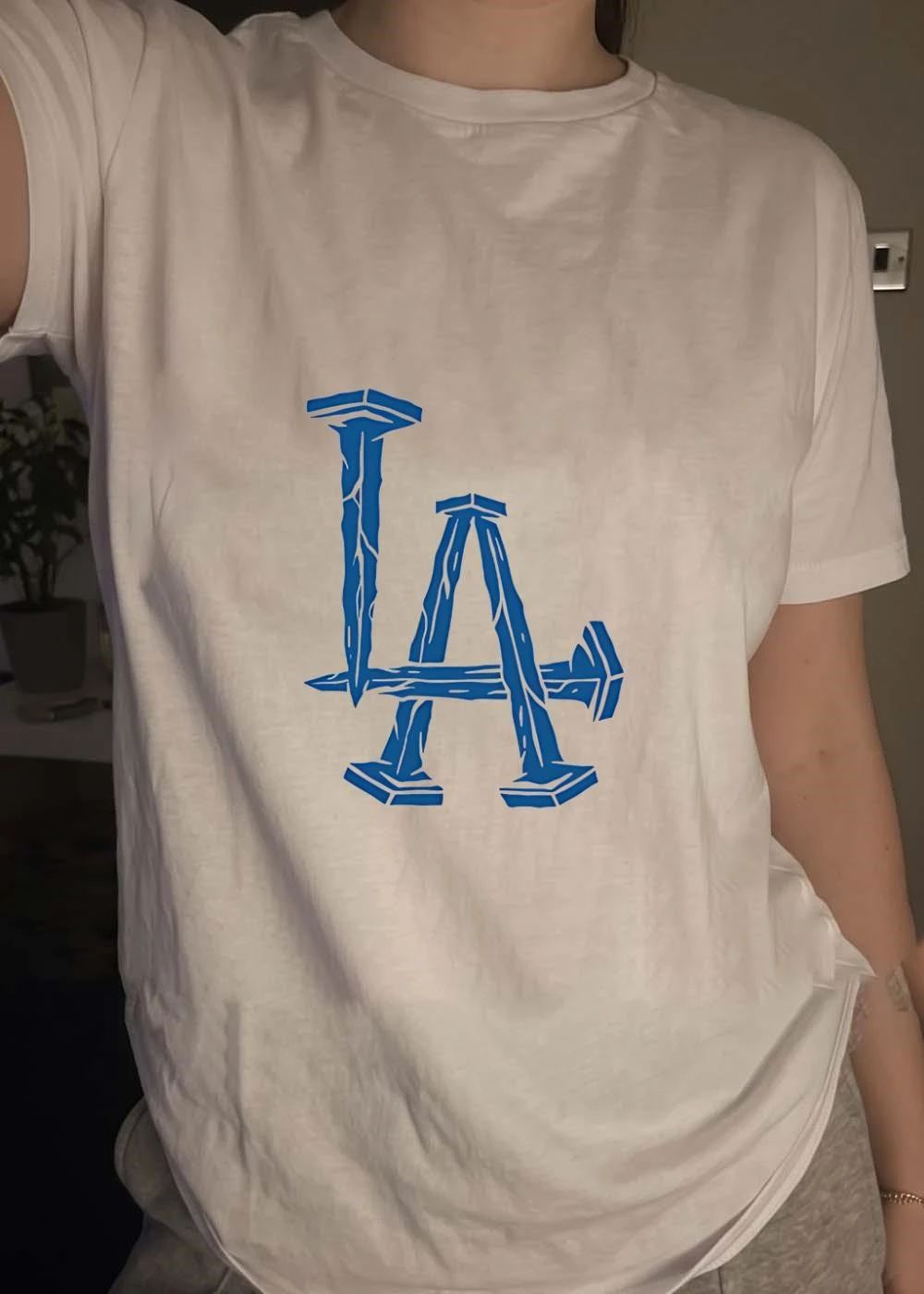 Nail Art Los Angeles Dodgers shirt